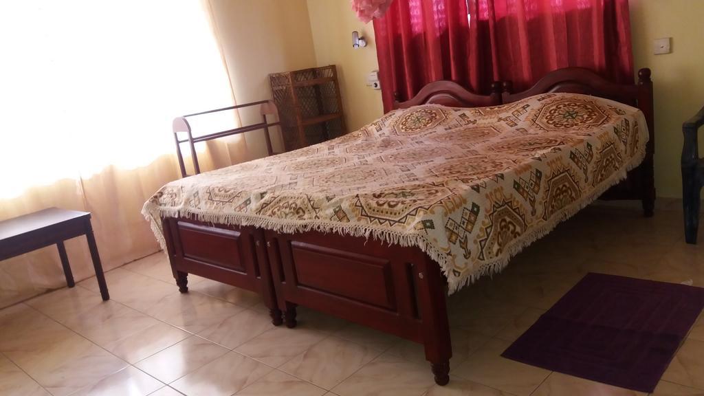 4 Seasons Guesthouse هيكادوفا المظهر الخارجي الصورة