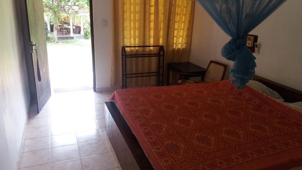 4 Seasons Guesthouse هيكادوفا المظهر الخارجي الصورة